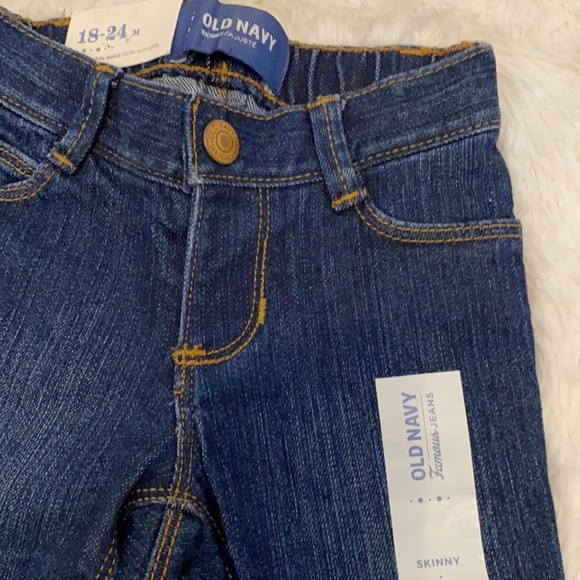 ON Skinny Jeans - Picture 2 of 3